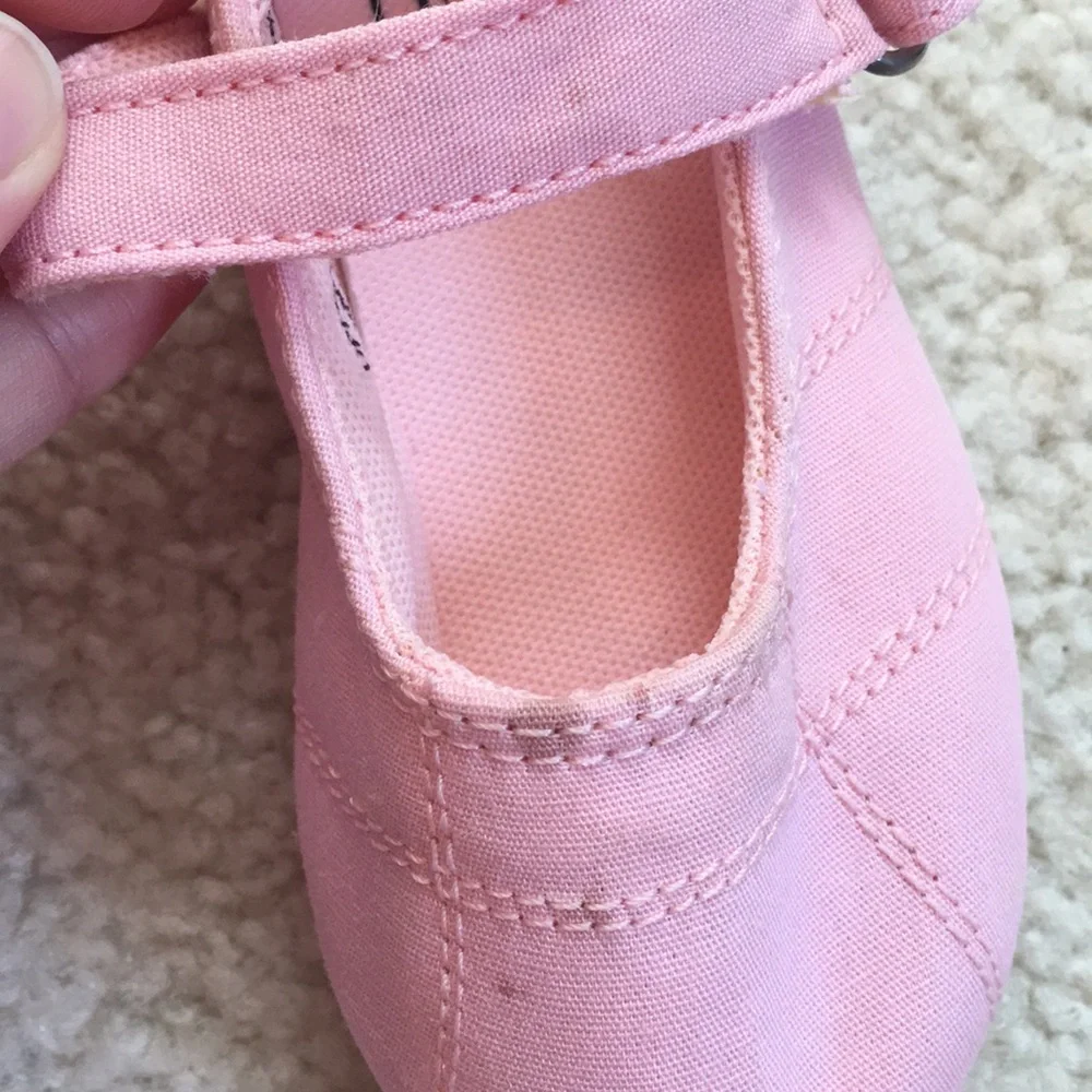 NWT baby Gap shoes size 10 & 5